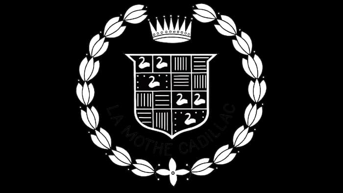 Cadillac logo, 1906–1933
